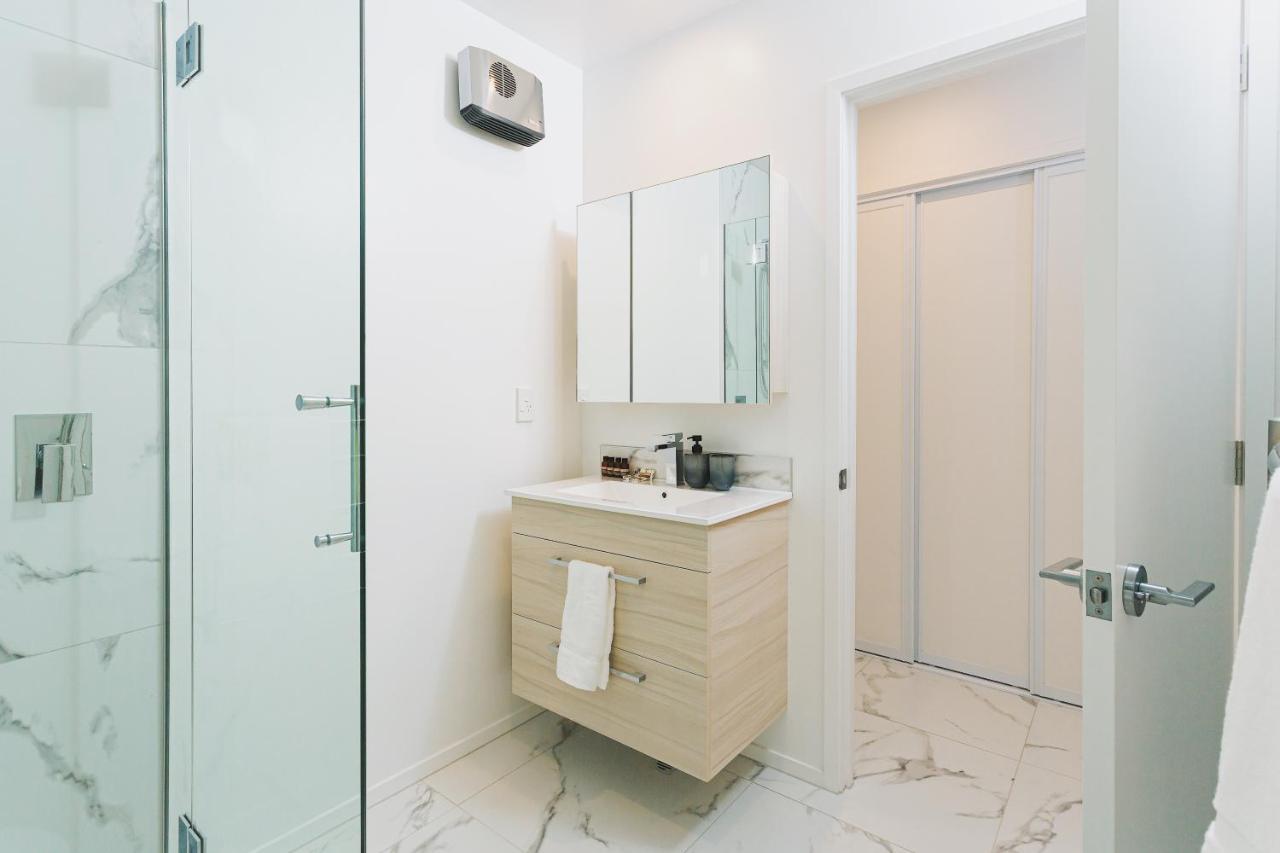 1 Bed Central City Deluxe W/Carpark Christchurch Eksteriør bilde